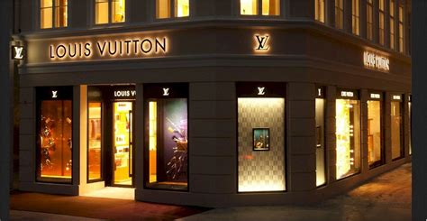 louis vuitton country of origin|louis vuitton background information.